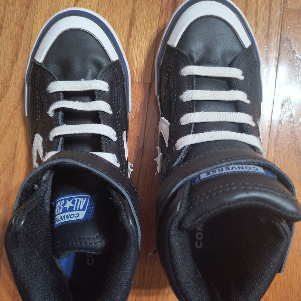 3/$10⭐ Converse All Star high top Velcro strap shoes, size children's 1.5 - Picture 7 of 12